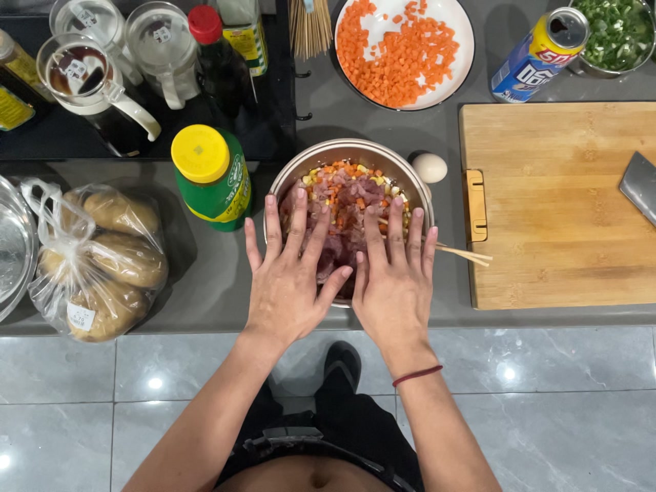 Seasoning Minced Meat first-frame poster